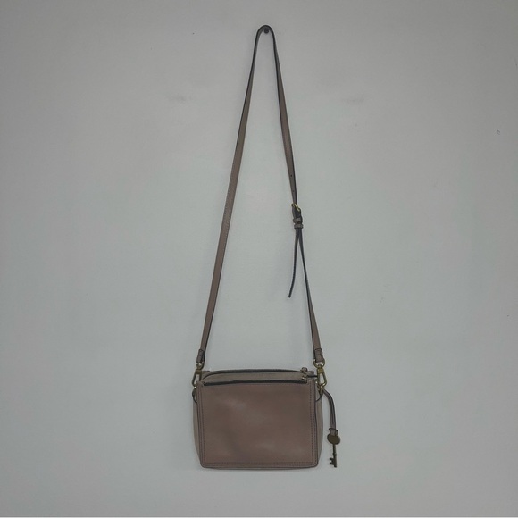 Fossil Crossbody Bag Taupe Leather Suede Zipper Adjustable Strap Purse‎ Pockets - Picture 9 of 14